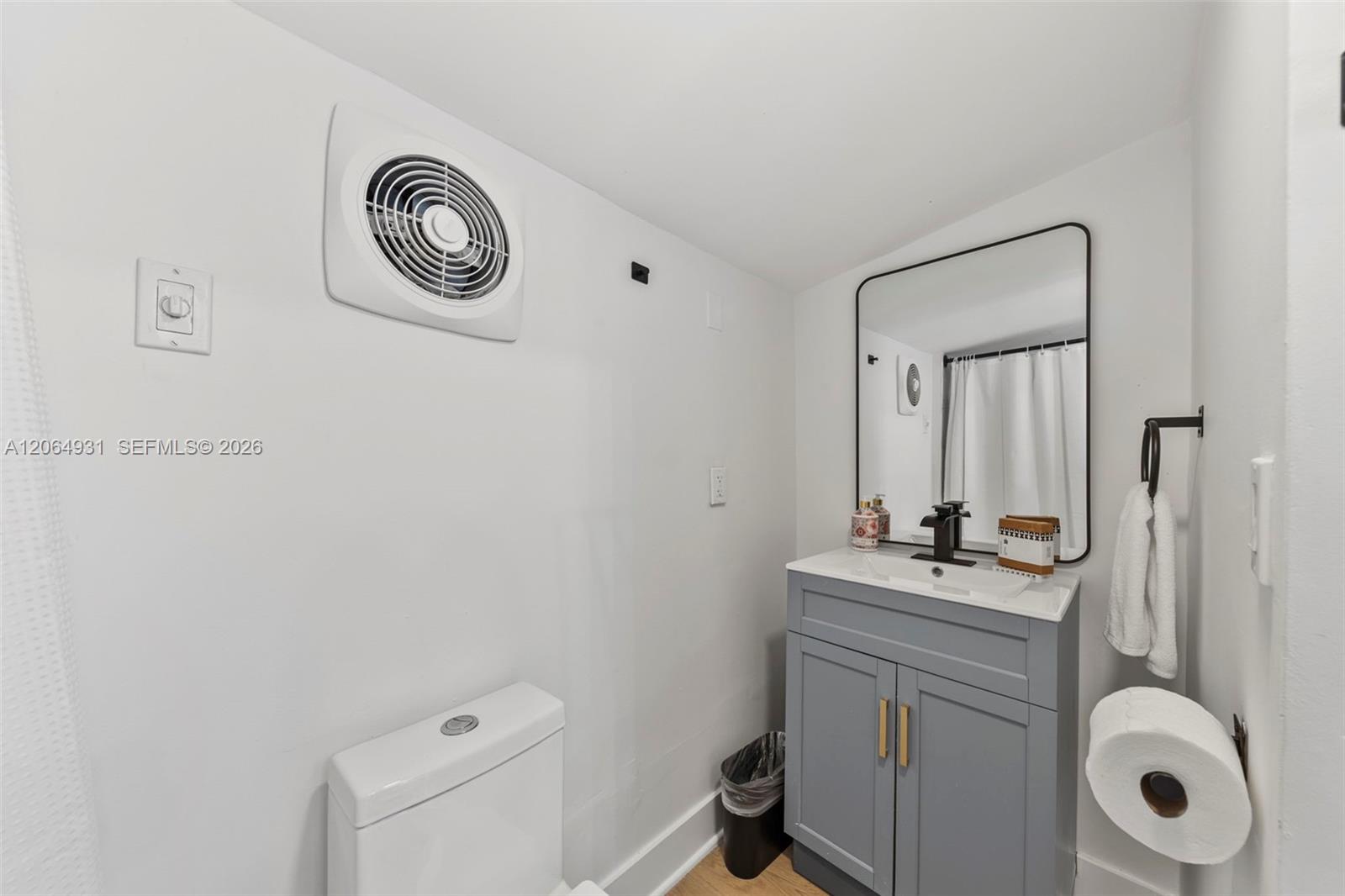 2946 Southwest 26th Street, Unit 2 Miami, FL 33133 - Photo 3 of 7 Gallery Image 3