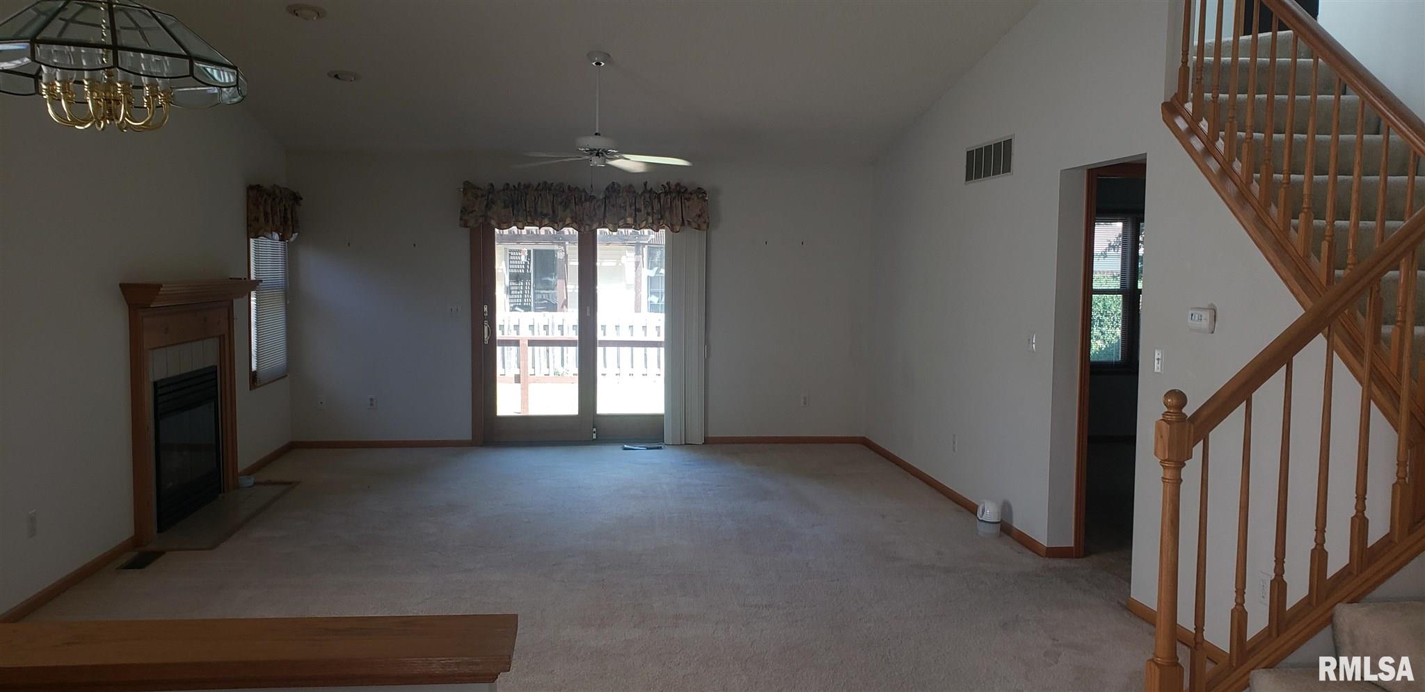3303 Ashley Lane Springfield, IL 62711 - Photo 2 of 15