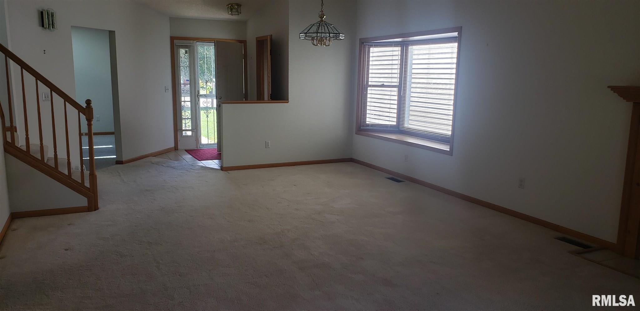 3303 Ashley Lane Springfield, IL 62711 - Photo 10 of 15