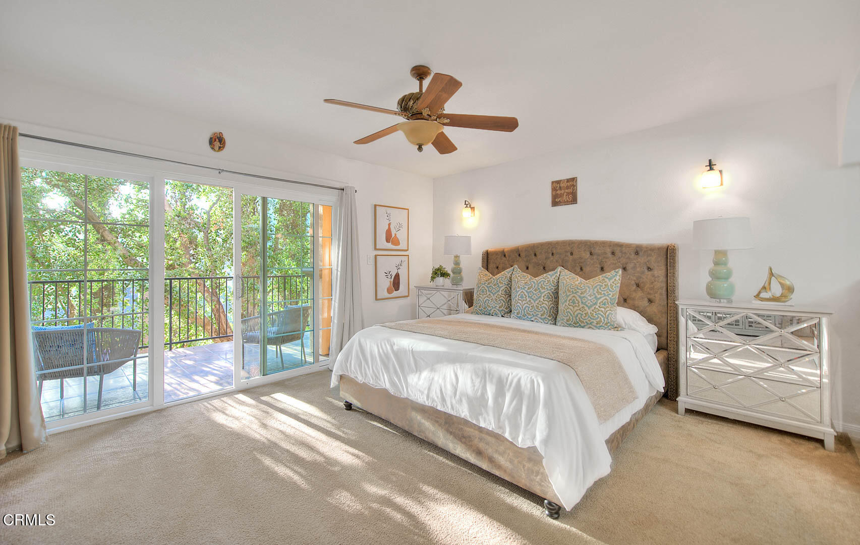 3255 Buckingham Road Glendale, CA 91206 - Photo 32 of 70 Primary Bedroom (2 of 6)