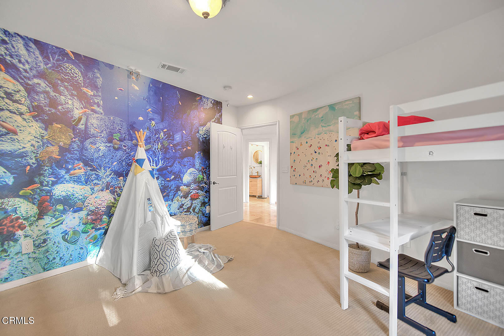 3255 Buckingham Road Glendale, CA 91206 - Photo 40 of 70 Bedroom 3 (2 of 3)