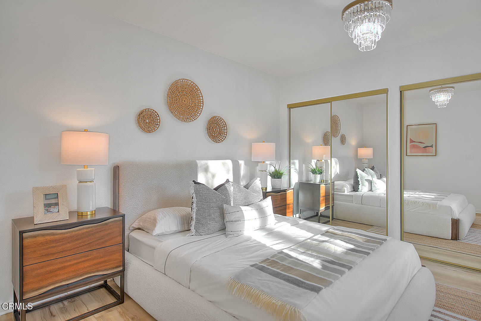 3255 Buckingham Road Glendale, CA 91206 - Photo 43 of 70 Bedroom 3 (1 of 6)