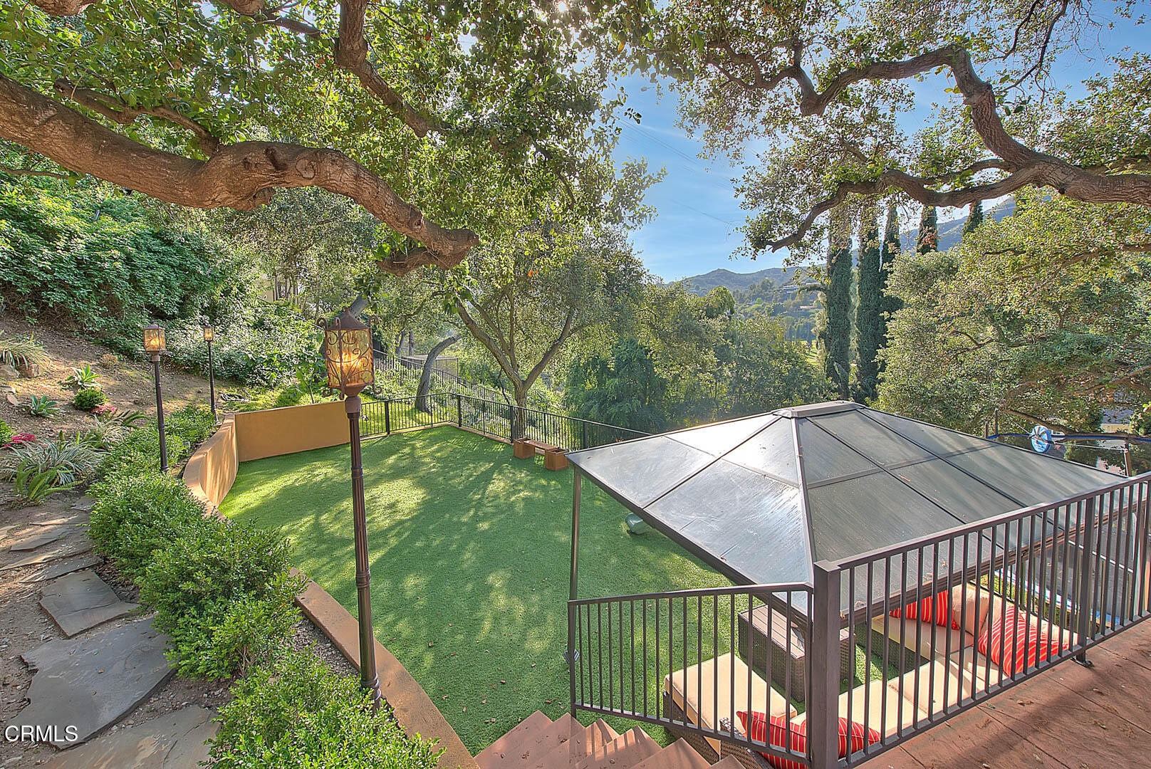 3255 Buckingham Road Glendale, CA 91206 - Photo 6 of 70 Backyard (9 of 38)