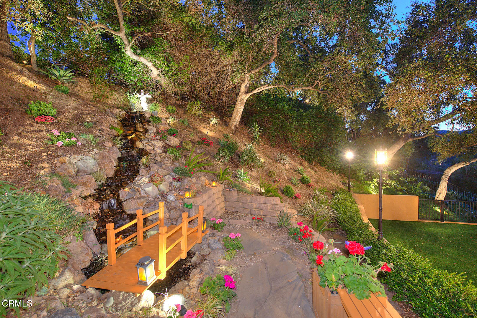 3255 Buckingham Road Glendale, CA 91206 - Photo 66 of 70 Backyard ( Twilight) (4 of 15)