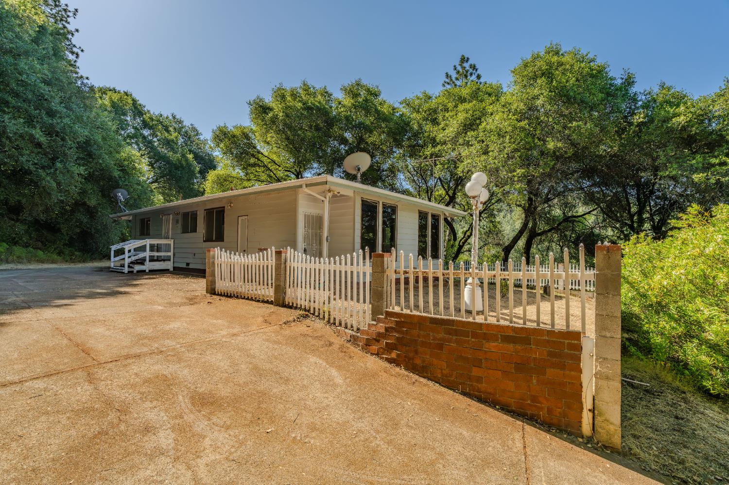 18251 West Clinton Road Jackson, CA 95642 - Photo 1 of 1 Gallery Image 1