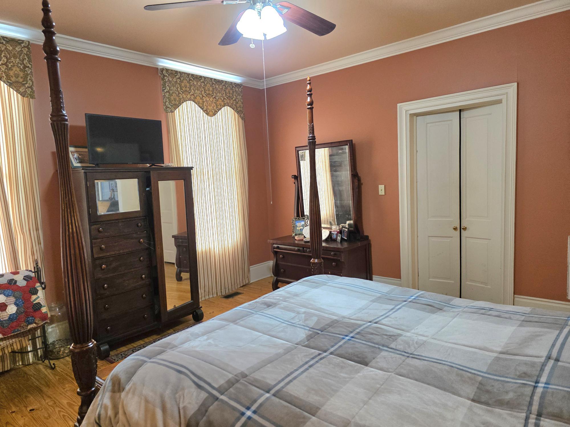 407 Russell Street Wrens, GA 30833 - Photo 19 of 37 20260219_131936