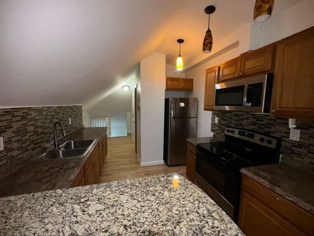 16 Campo Seco Street, Unit 3 Lawrence, MA 01841 - Photo 7 of 7