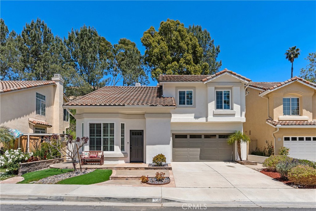 80 Prairie Falcon Aliso Viejo, CA 92656 - Photo 2 of 37