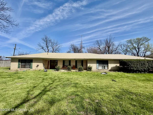 $320,000 | 4926 Highway 61, Mound Bayou, MS 38762