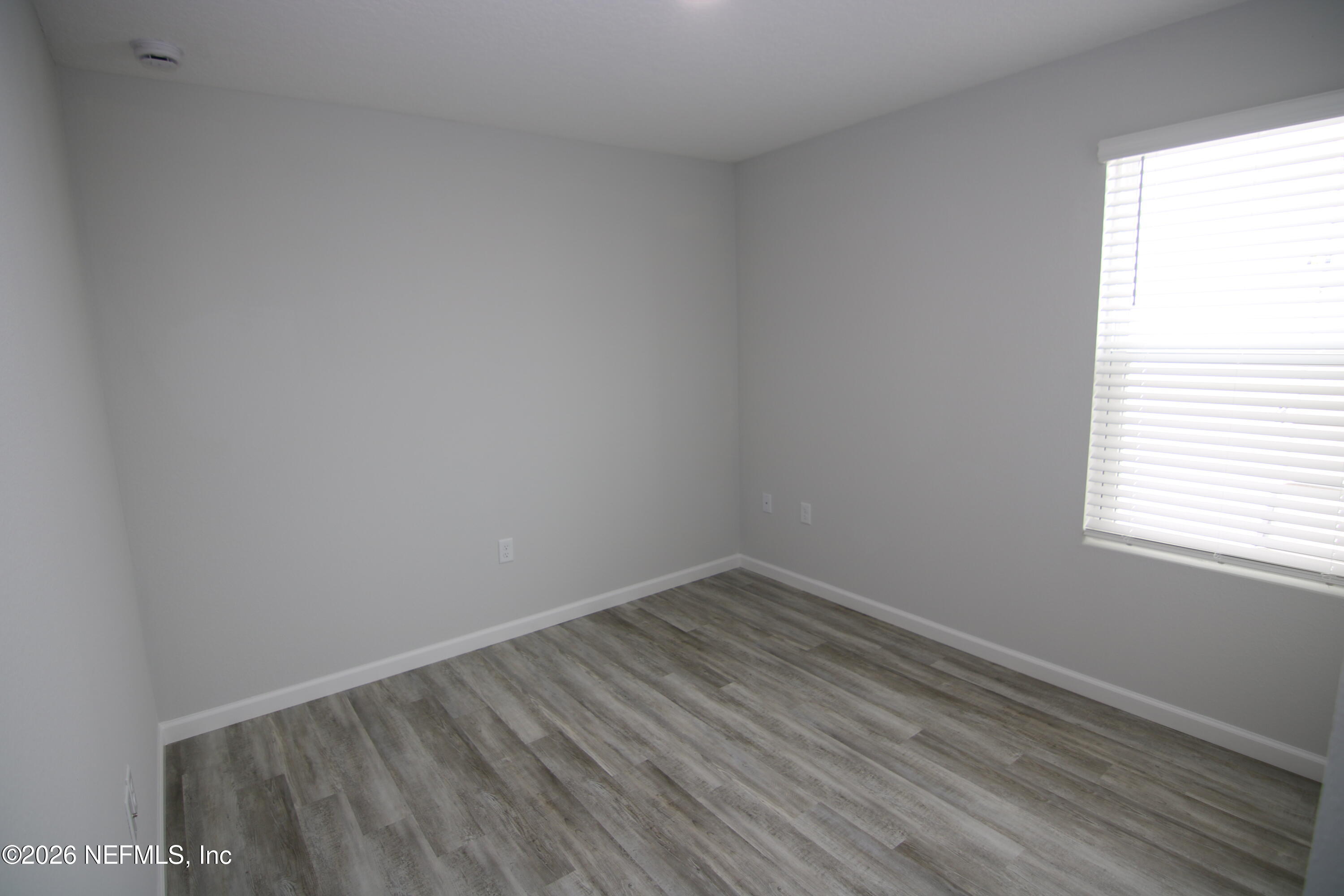 853 Jackson Road Jacksonville, FL 32225 - Photo 13 of 18 a room and a window