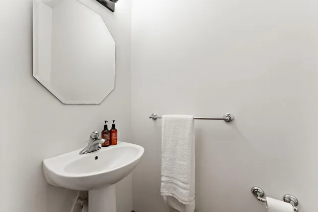 $567,700 | 2430 Golf Drive, Woodbury, MN 55129