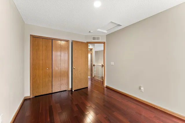 $567,700 | 2430 Golf Drive, Woodbury, MN 55129