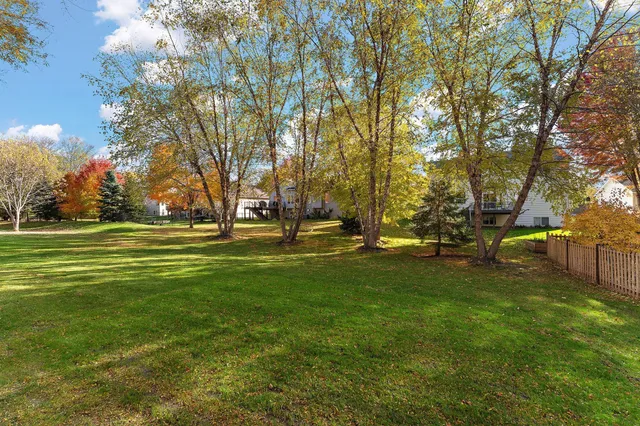 $567,700 | 2430 Golf Drive, Woodbury, MN 55129