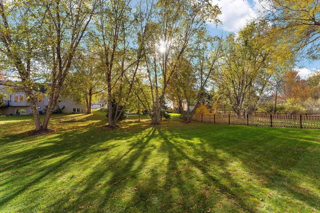 $567,700 | 2430 Golf Drive, Woodbury, MN 55129