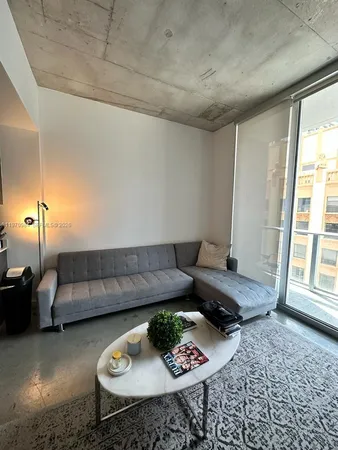 $2,600 | 151 Southeast 1st Street, Unit 1109, Miami, FL 33131