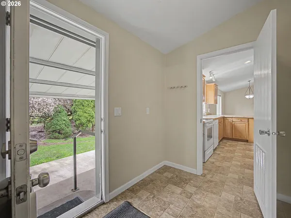 $689,900 | 28380 Southeast Spring Street, Boring, OR 97009