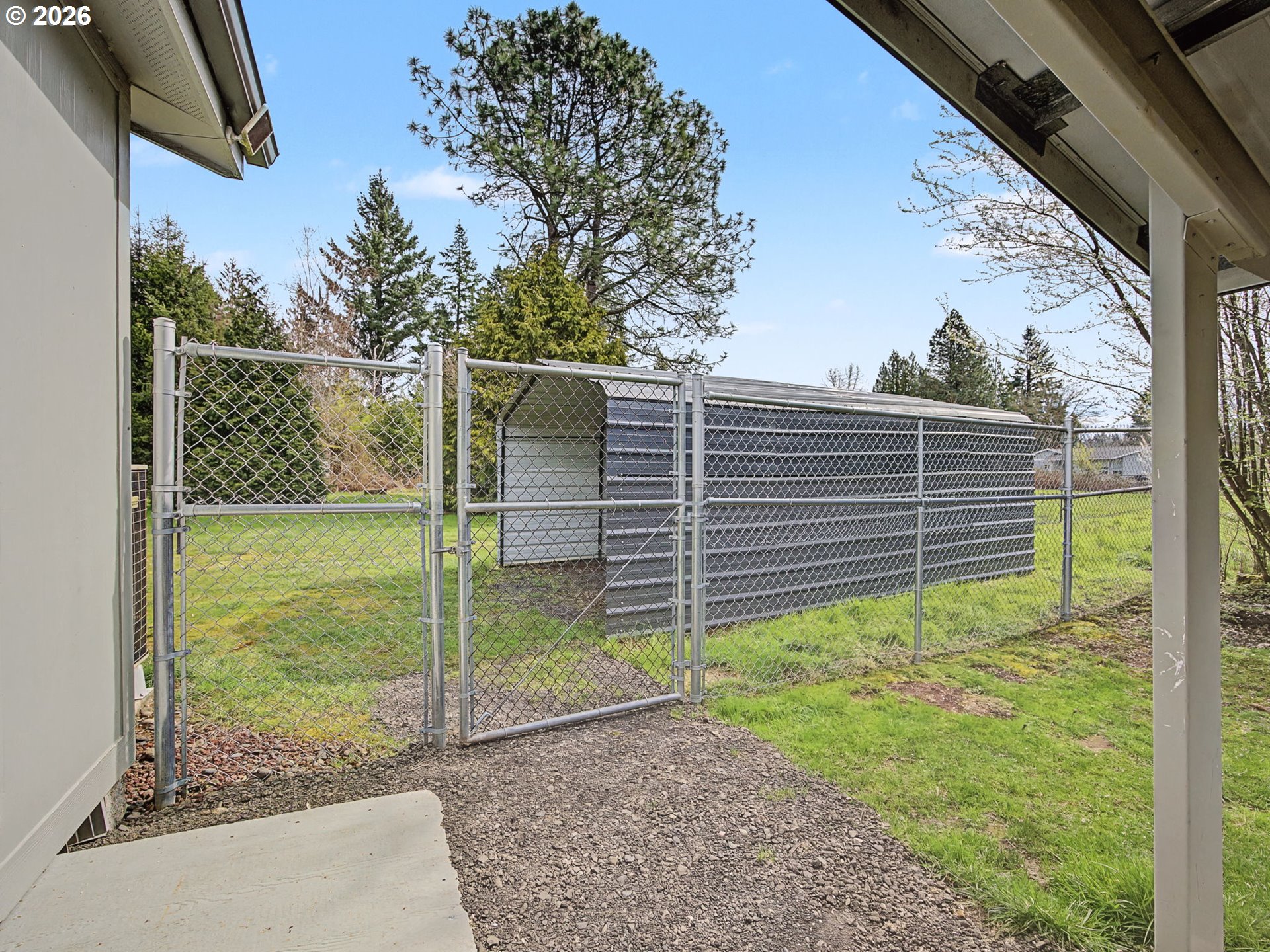 28380 Southeast Spring Street Boring, OR 97009 - Photo 27 of 37