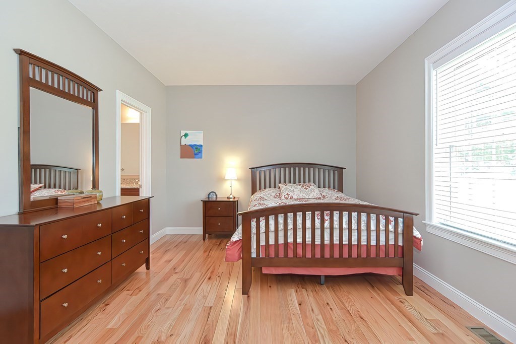 4 Beaver Pond Road, Unit 4 Milford, MA 01757 - Photo 11 of 20 Gallery Image 11