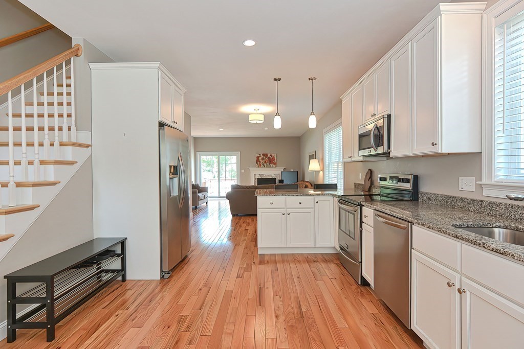 4 Beaver Pond Road, Unit 4 Milford, MA 01757 - Photo 4 of 20 Gallery Image 4