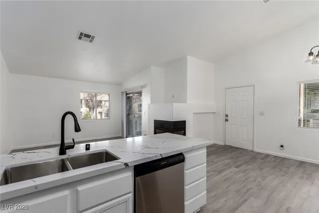 $249,900 | 2110 Los Feliz Street, Unit 2015, Las Vegas, NV 89156