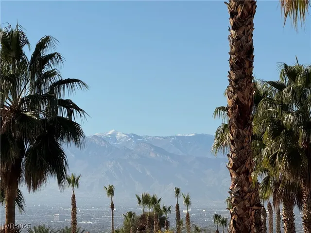 $249,900 | 2110 Los Feliz Street, Unit 2015, Las Vegas, NV 89156