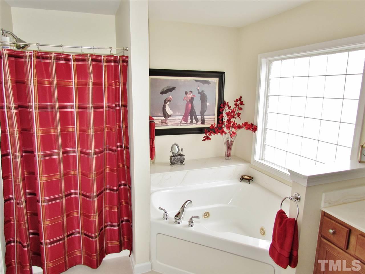 2905 Witterton Place Raleigh, NC 27614 - Photo 17 of 25 Gallery Image 17