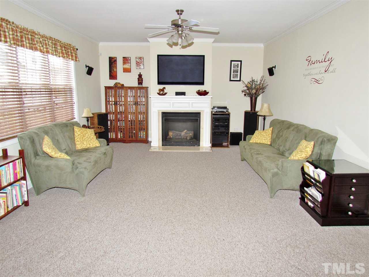 2905 Witterton Place Raleigh, NC 27614 - Photo 10 of 25 Great place to watch a movie or chill