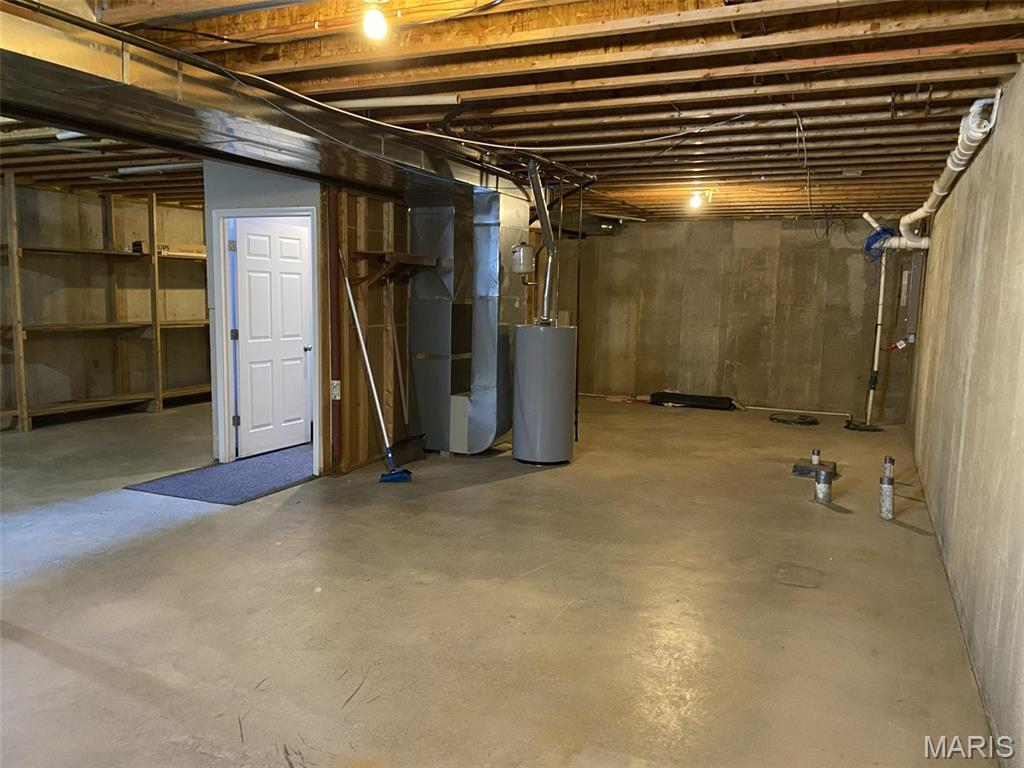 708 Carlyle Road Bartelso, IL 62218 - Photo 31 of 44 Gallery Image 31