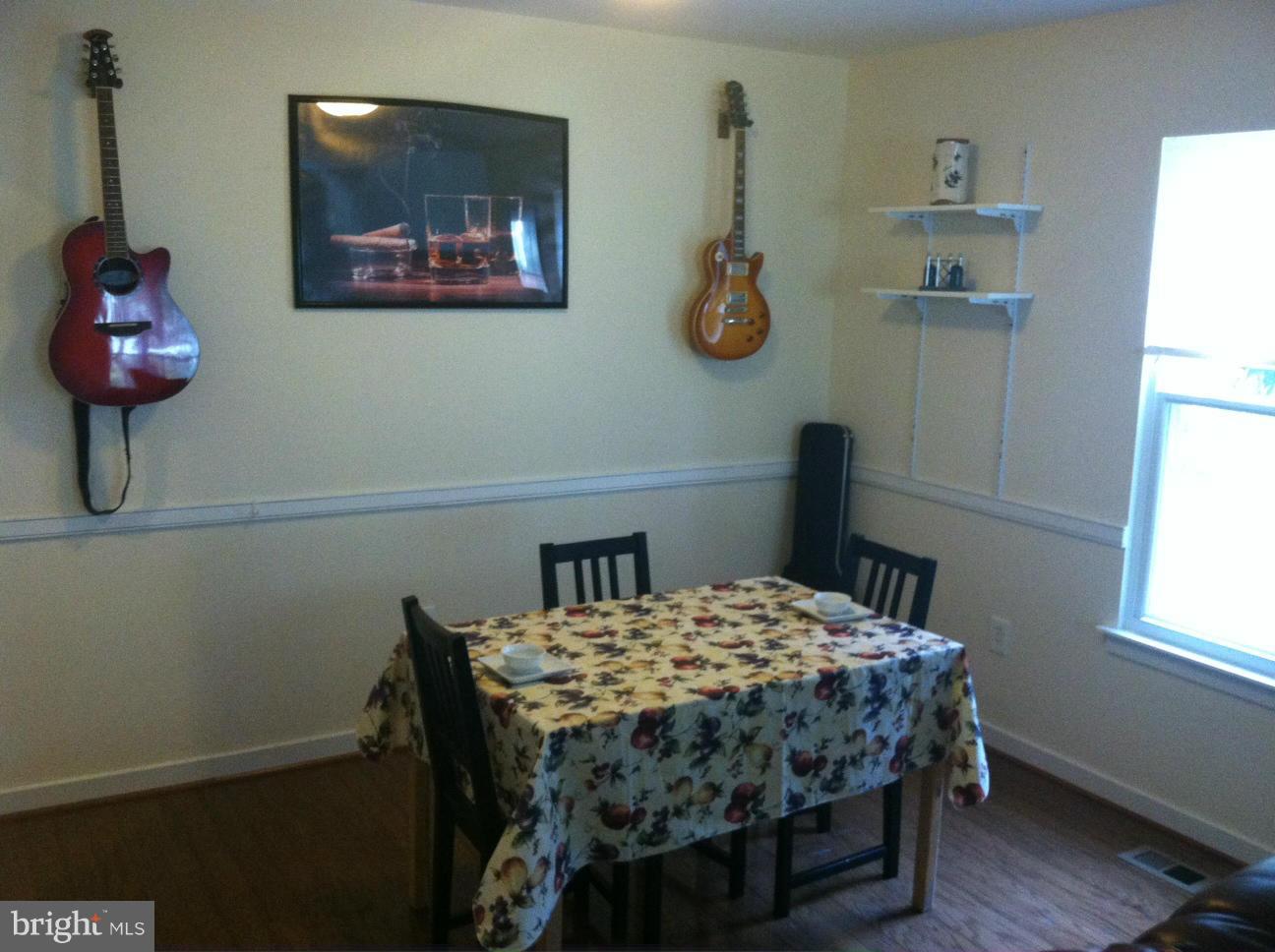 1527 Ritchie Lane Annapolis, MD 21401 - Photo 5 of 14 Dining Room