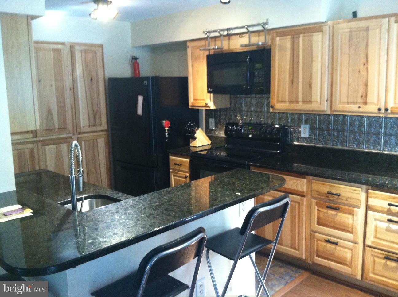 1527 Ritchie Lane Annapolis, MD 21401 - Photo 6 of 14 Kitchen