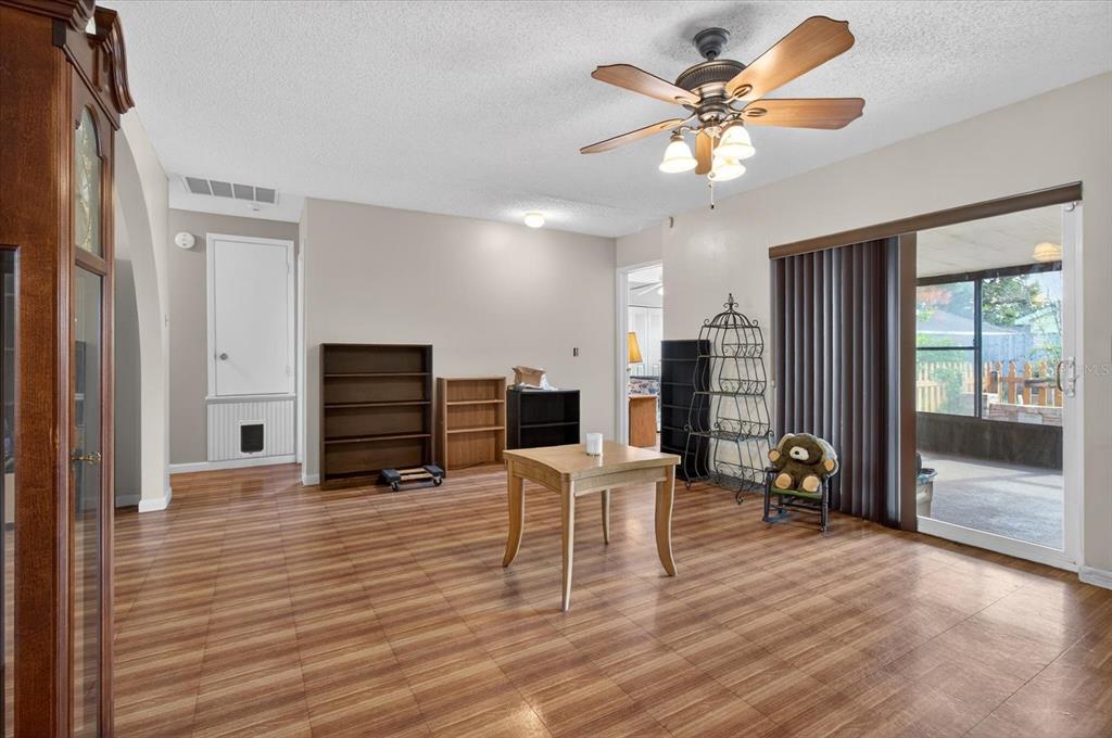 750 Caliente Drive Brandon, FL 33511 - Photo 16 of 71