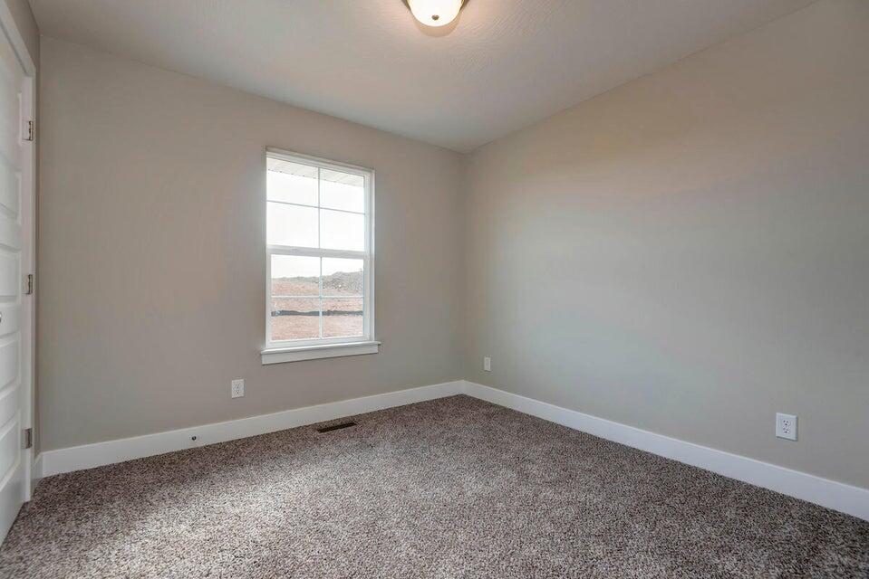 5245 West Josh Street Springfield, MO 65802 - Photo 10 of 12 Bedroom #3