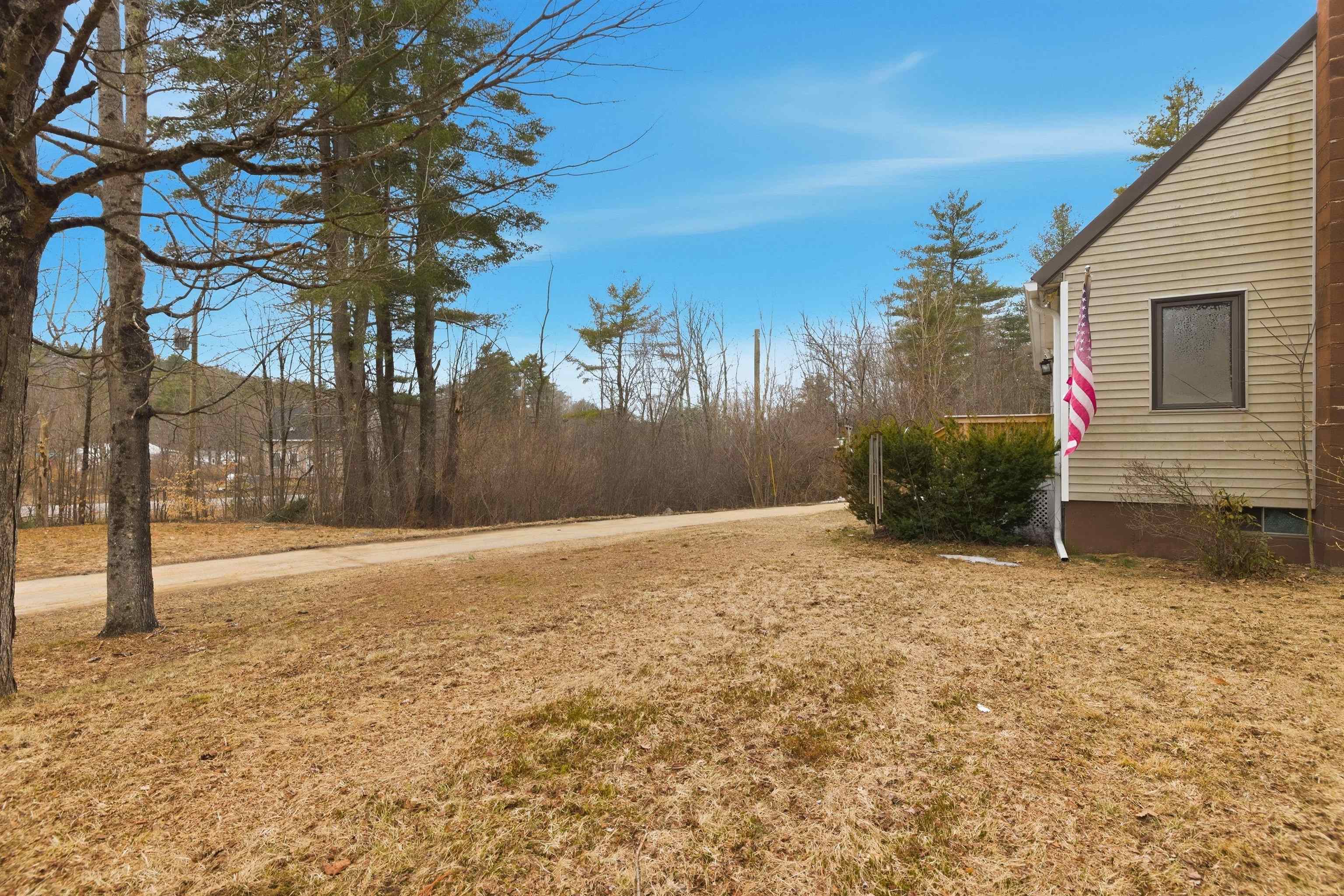 299 Concord Road Northfield, NH 03276 - Photo 13 of 53