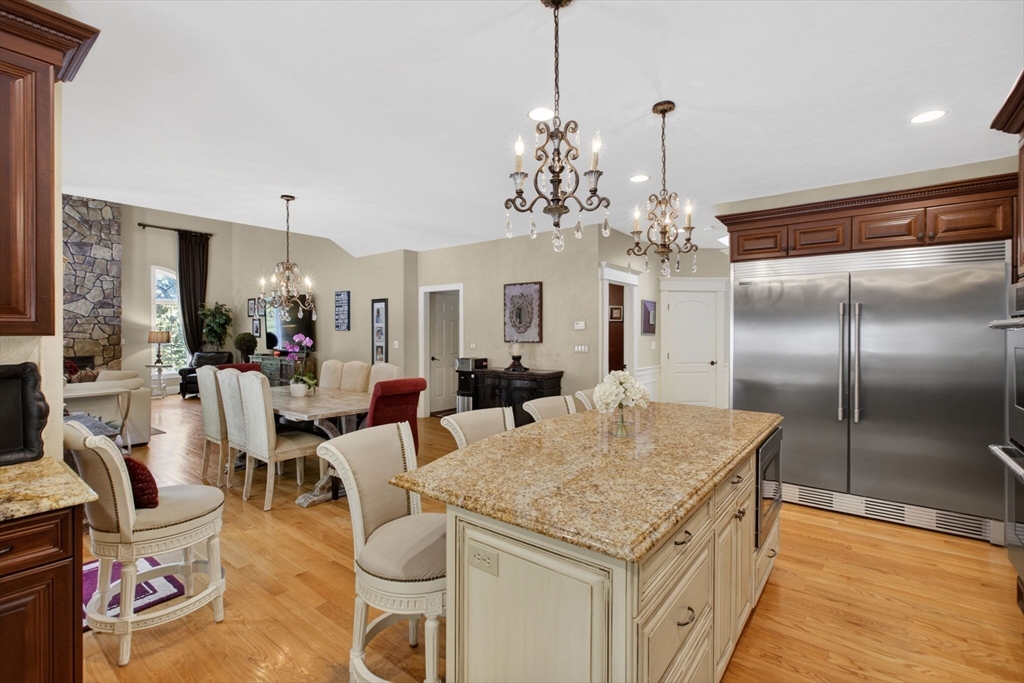 4 Shipley Court Middleton, MA 01949 - Photo 14 of 29