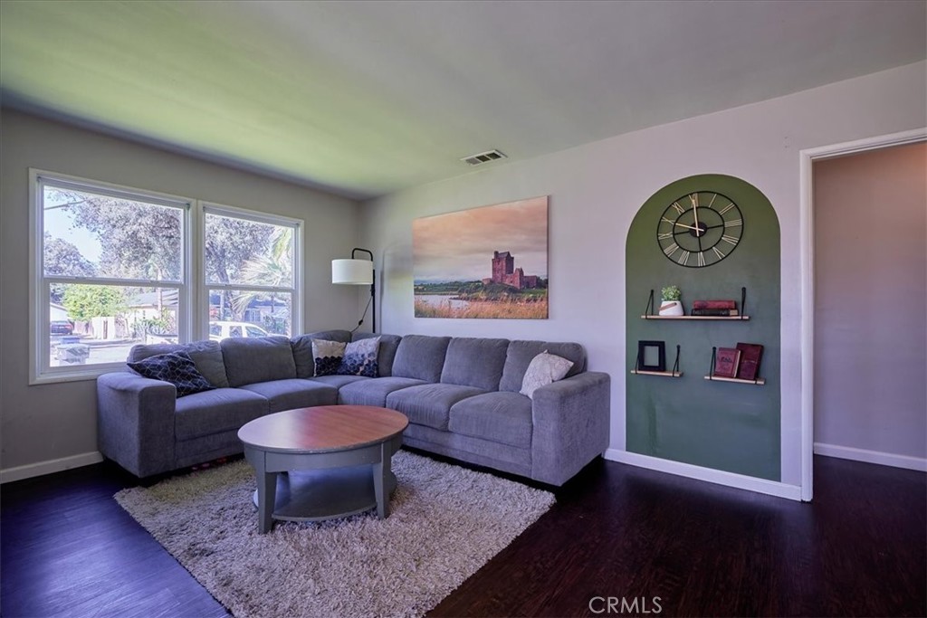 3469 Verde Street Riverside, CA 92504 - Photo 9 of 38 a living room with furniture and a window
