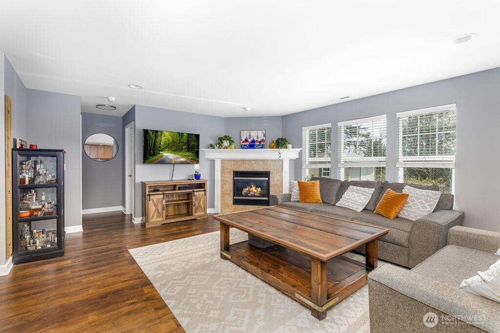 2901 Southeast 4th Street Renton, WA 98056 - Photo 10 of 37
