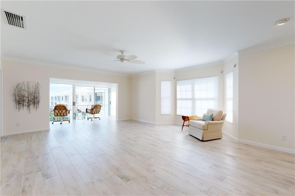 1150 Reef Road, Unit 16 Vero Beach, FL 32963 - Photo 8 of 36 Gallery Image 8