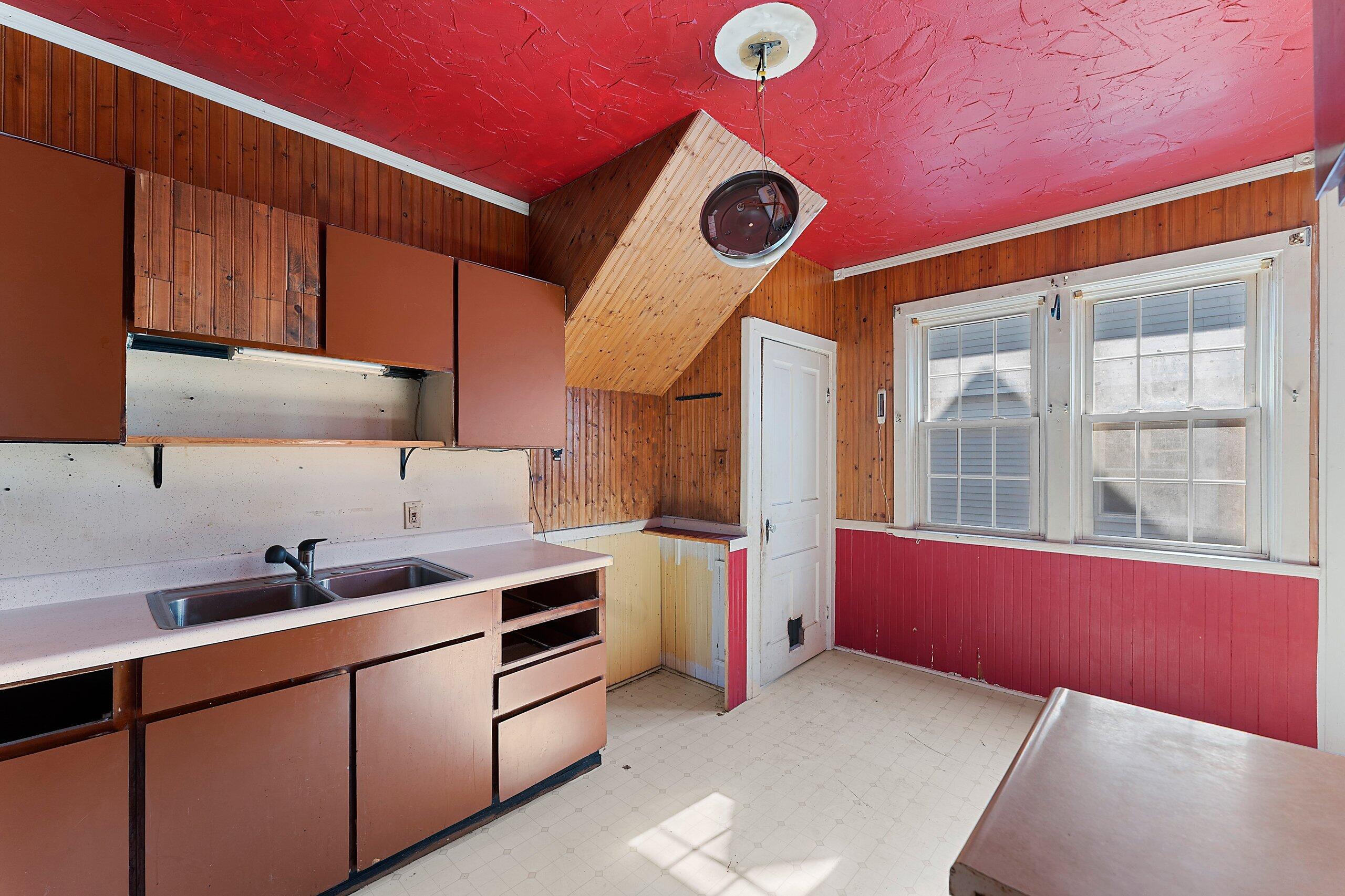 1718 28th Street Two Rivers, WI 54241 - Photo 18 of 38 029-171828thStreet-TwoRivers-WI-54241-SM