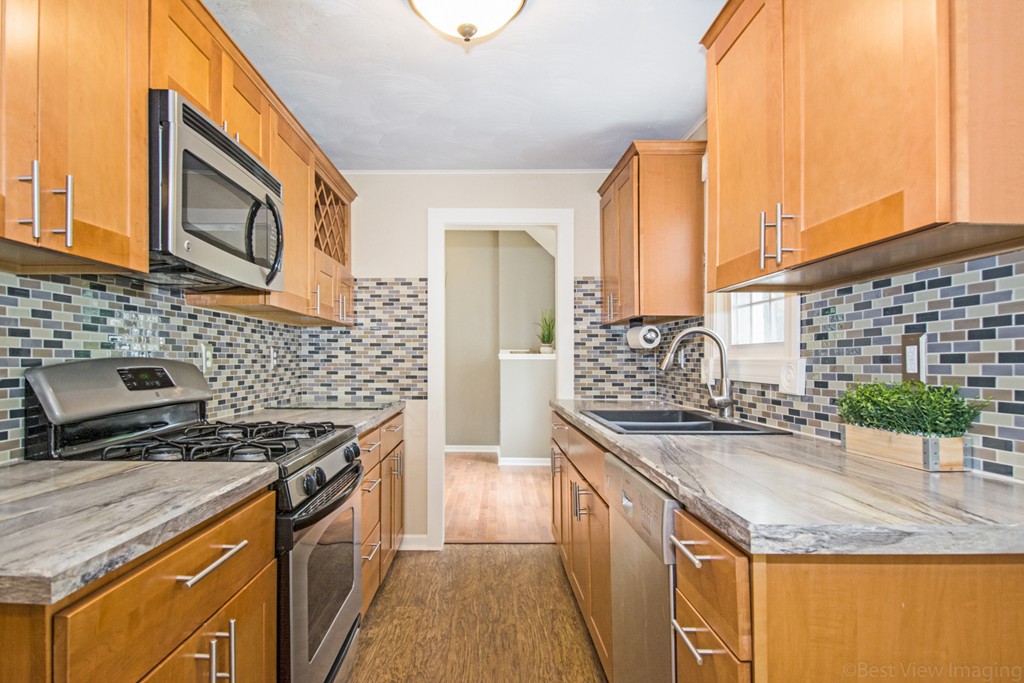 915 Tinkham Road Wilbraham, MA 01095 - Photo 6 of 30