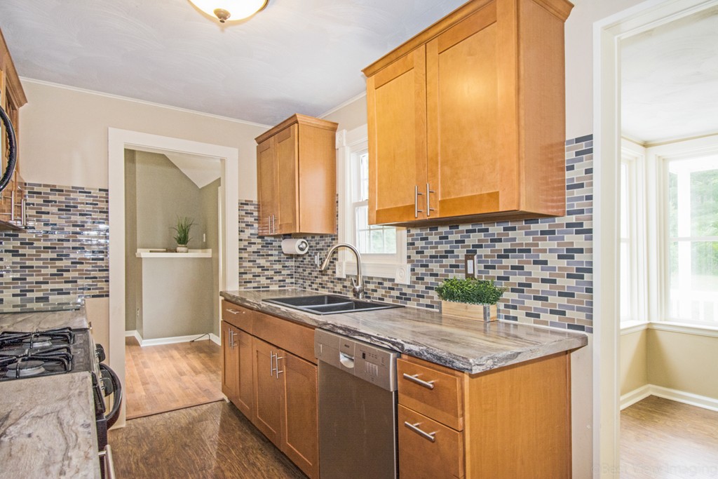 915 Tinkham Road Wilbraham, MA 01095 - Photo 7 of 30