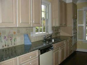 2421 Sedley Road Charlotte, NC 28211 - Photo 5 of 7 Gallery Image 5
