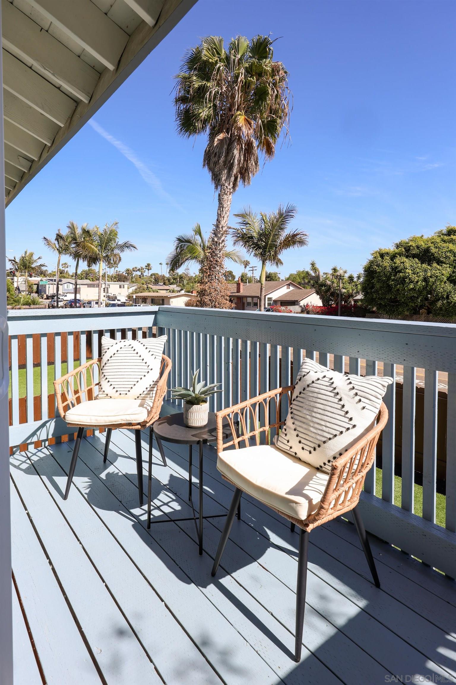 658 Santa Fe Drive Encinitas, CA 92024 - Photo 13 of 37
