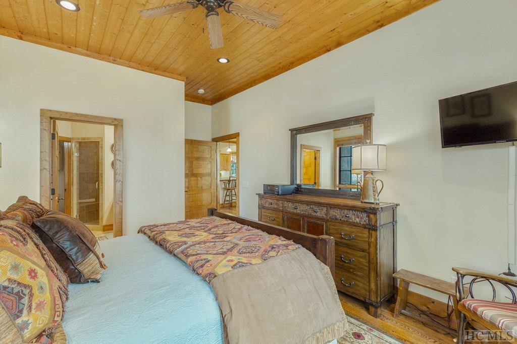 31 Ridge Loop Cullowhee, NC 28723 - Photo 34 of 49 Gallery Image 34