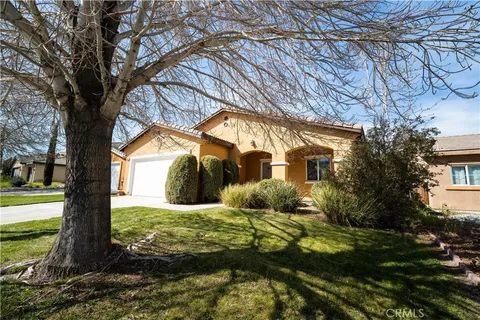 $395,000 | 14366 Jackrabbit Lane, Victorville, CA 92394