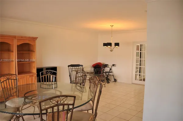 $695,500 | 1301 West 61st Place, Hialeah, FL 33012