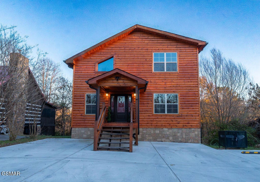 1010 Walini Way Sevierville, TN 37876 - Photo 4 of 51 Gallery Image 4