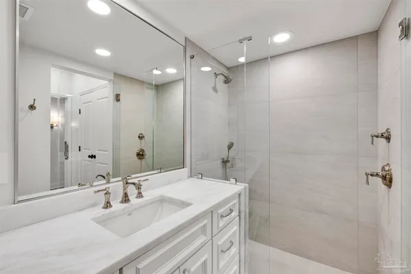 $1,790,000 | 1 Portofino Drive, Unit 507, Pensacola Beach, FL 32561