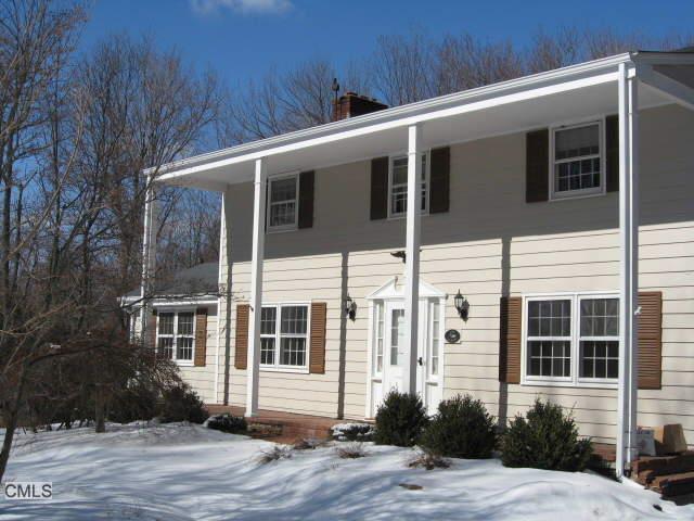 11 Saw Mill Ridge Road Newtown, CT 06470 - Photo 1 of 1