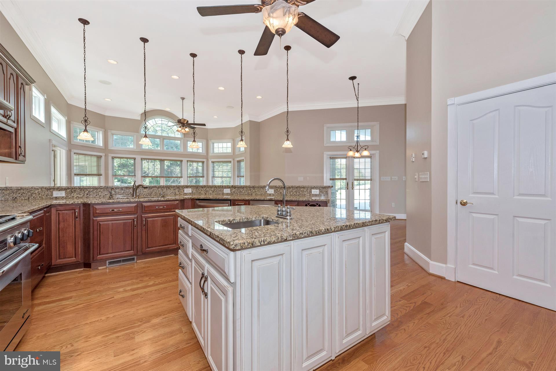 10534 Liberty Road Frederick, MD 21701 - Photo 13 of 49 Gourmet Kitchen