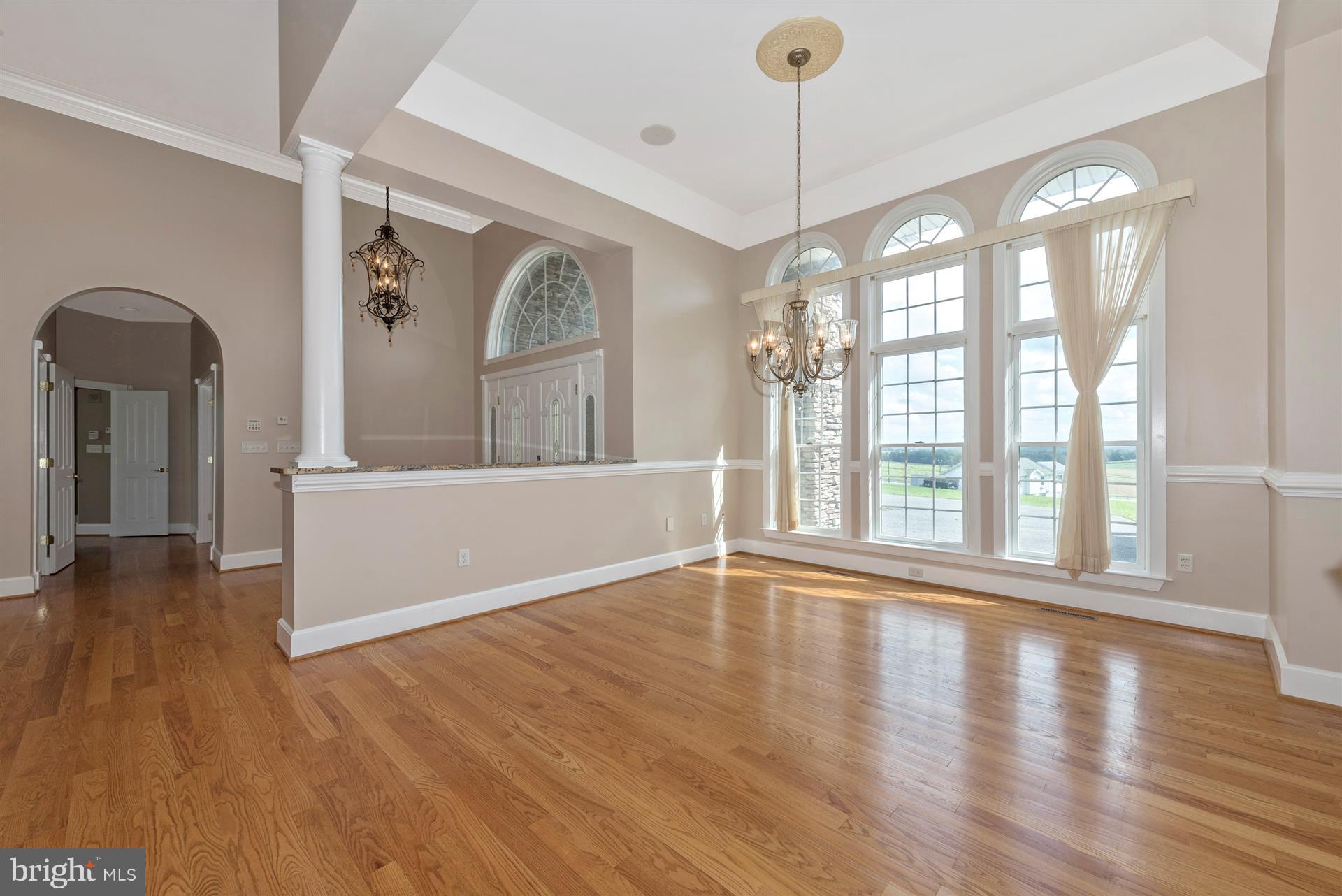 10534 Liberty Road Frederick, MD 21701 - Photo 7 of 49 Dining Room
